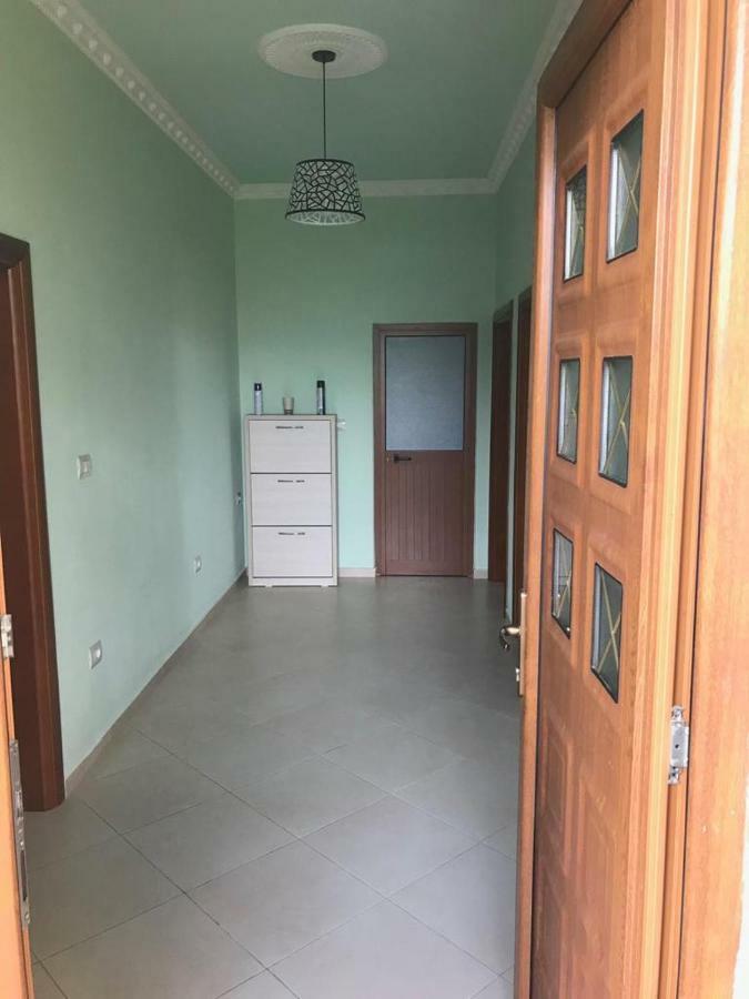 Sara'S Villa Shkoder Bagian luar foto